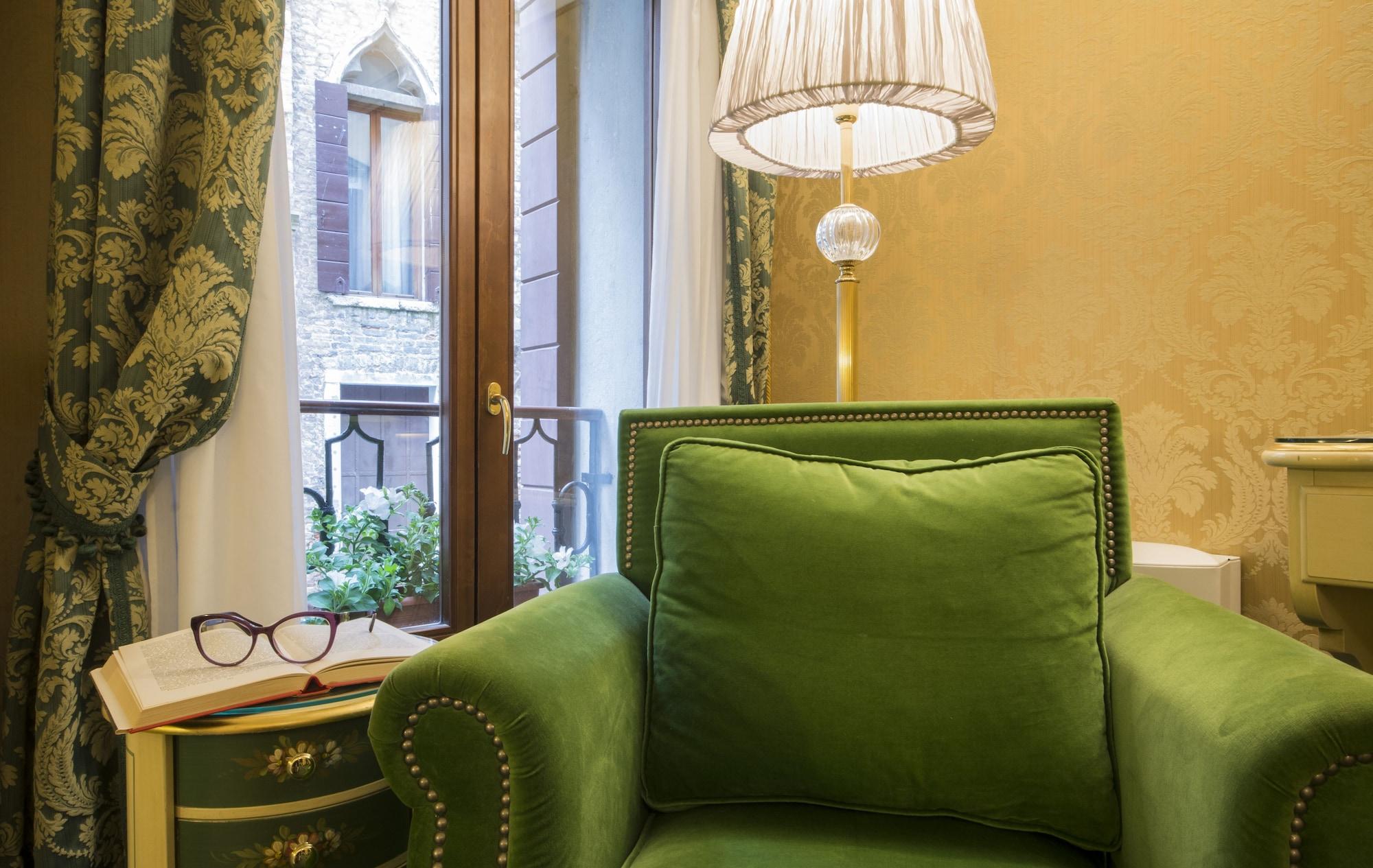 Hotel Becher Venice Exterior photo