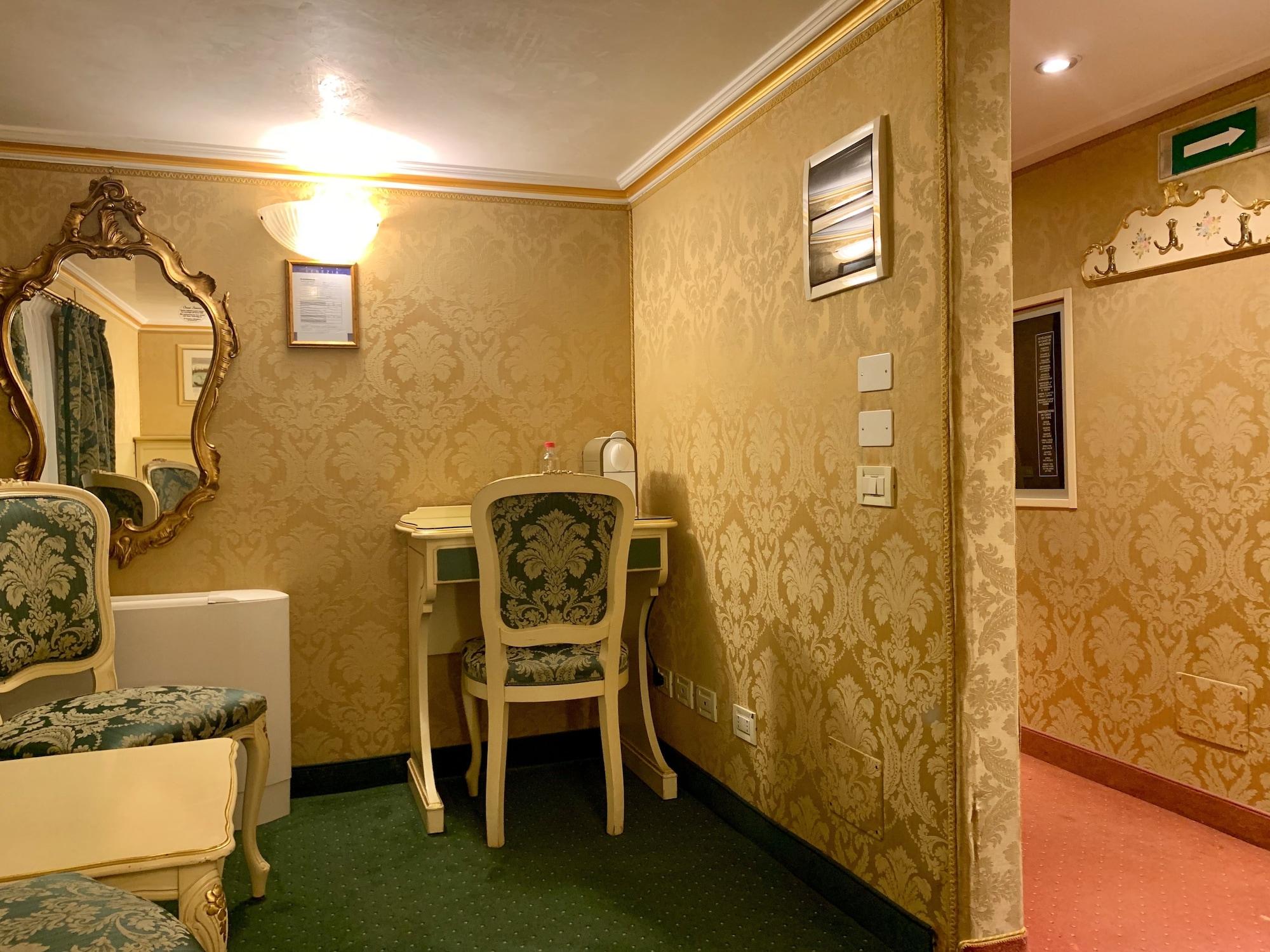 Hotel Becher Venice Exterior photo